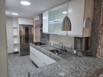 Apartamento à Venda